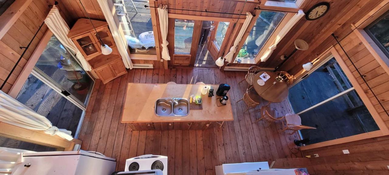 Ocean Views & Sunset Beach Cabin With Soaker Tub & Fire Pit Vila Powell River Exterior foto